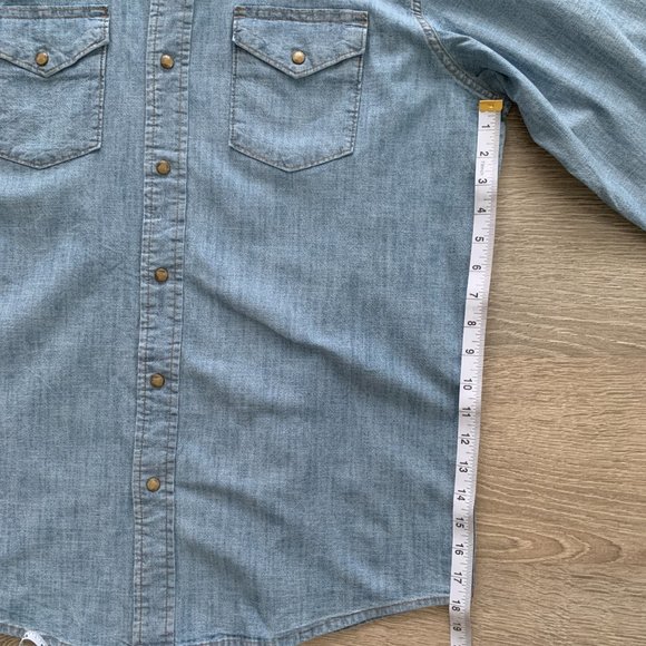 WRANGLER denim shirt - Picture 9 of 15